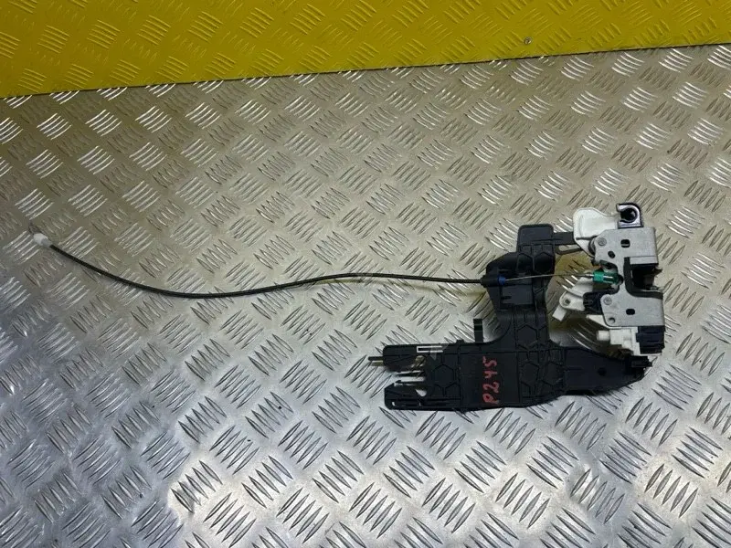 Замок двери 4589417AI