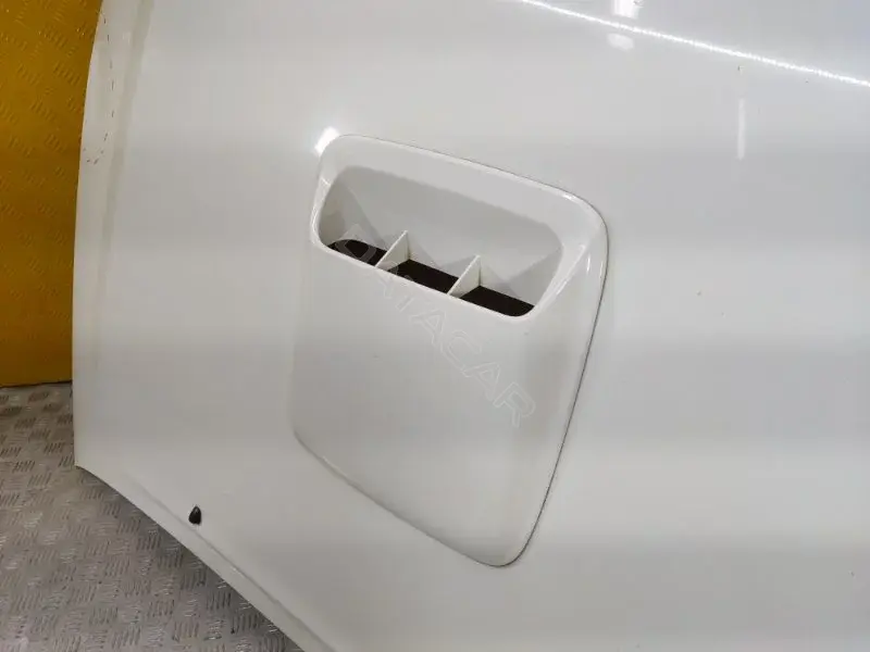 Воздухозаборник 761800K906