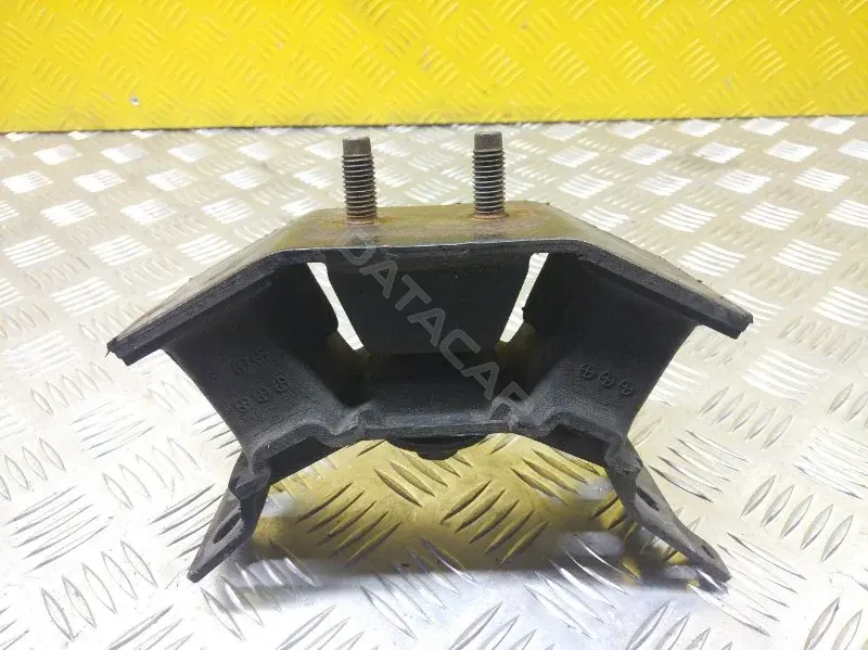 Подушка КПП AB397E373JC