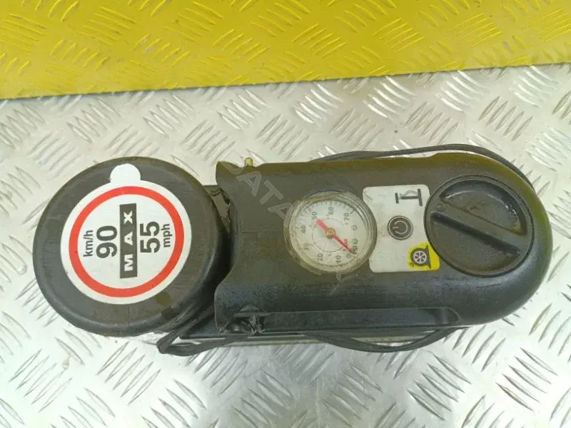 Компрессор для шин штатный 68042190AA