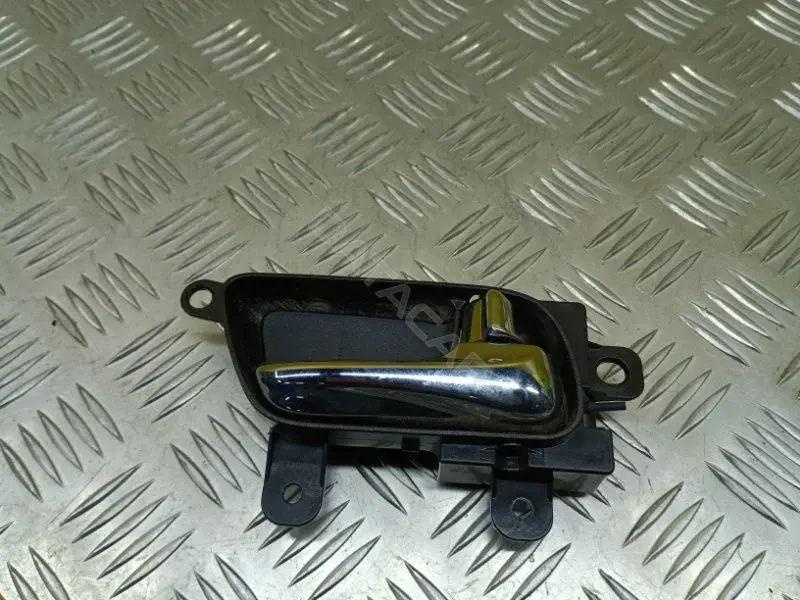 Ручка двери 806701BA0B