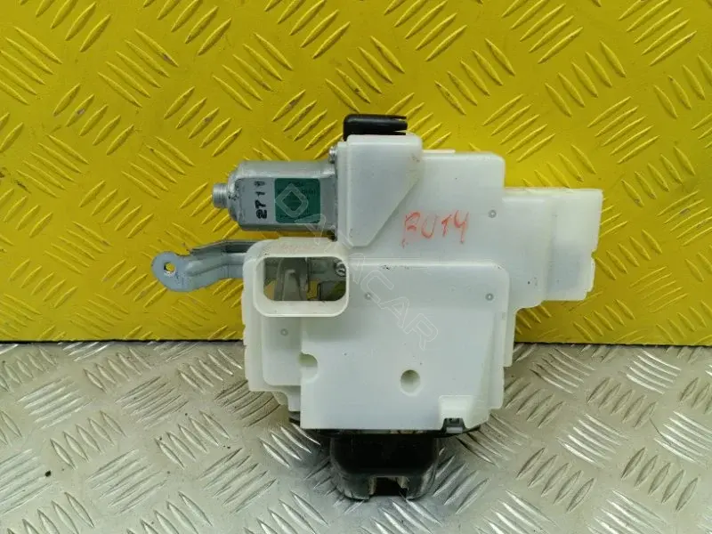 Замок крышки багажника 905520AQ000