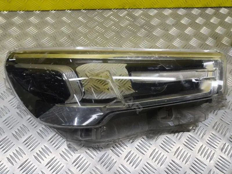 Стекло для фары 8110A0KE80