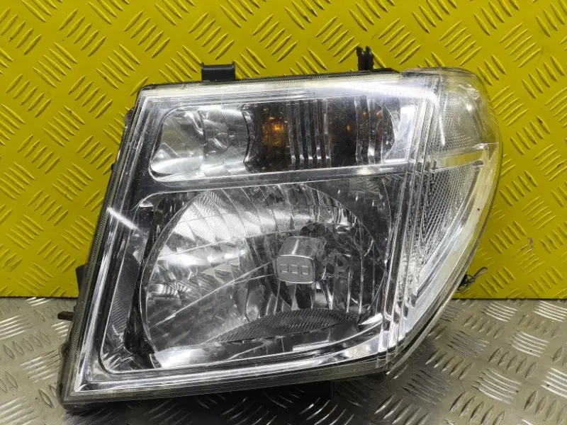Фары 26060EB300