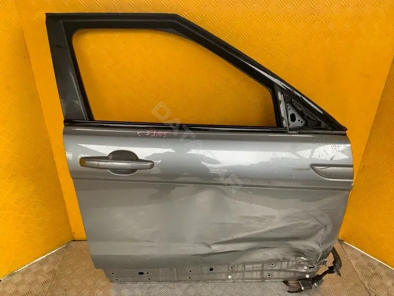 Дверь LR028552