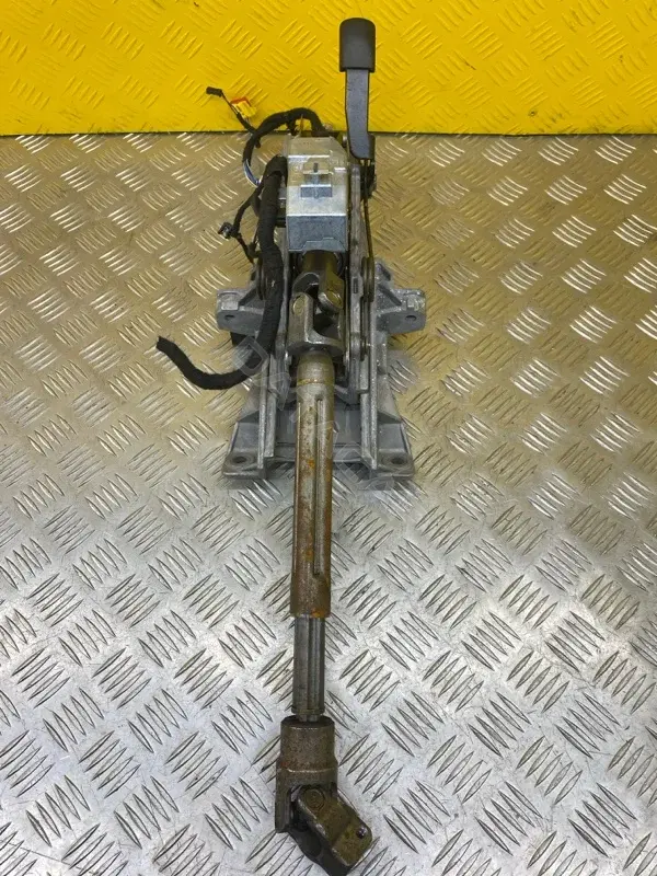 Рулевая колонка LR032356