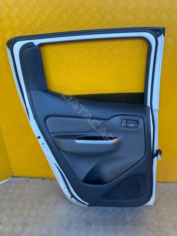 Дверь 6000606413