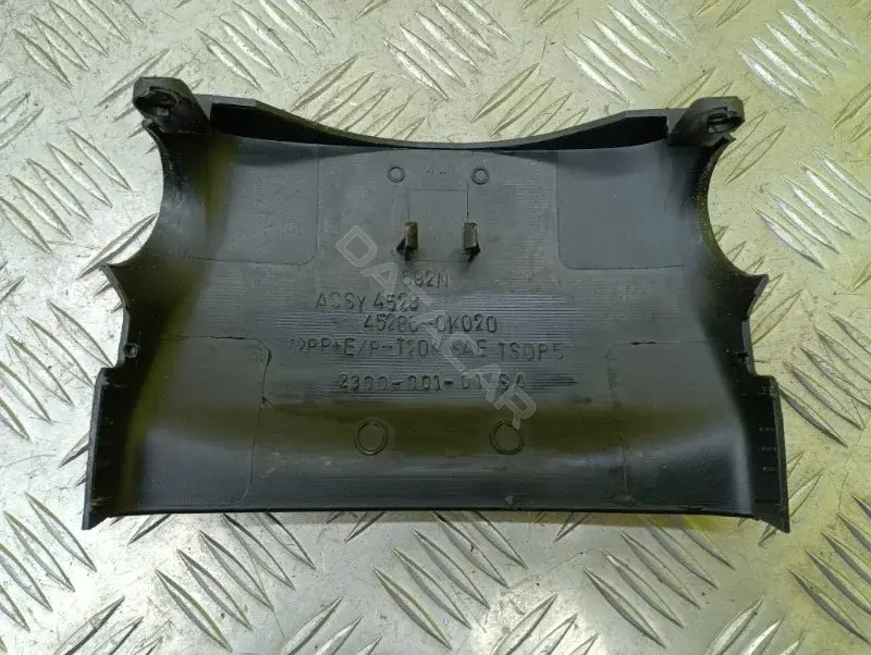 Кожух рулевой колонки 452860K020