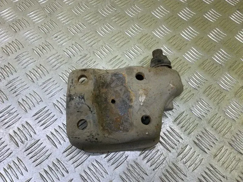 Кронштейн рессоры 480460K020