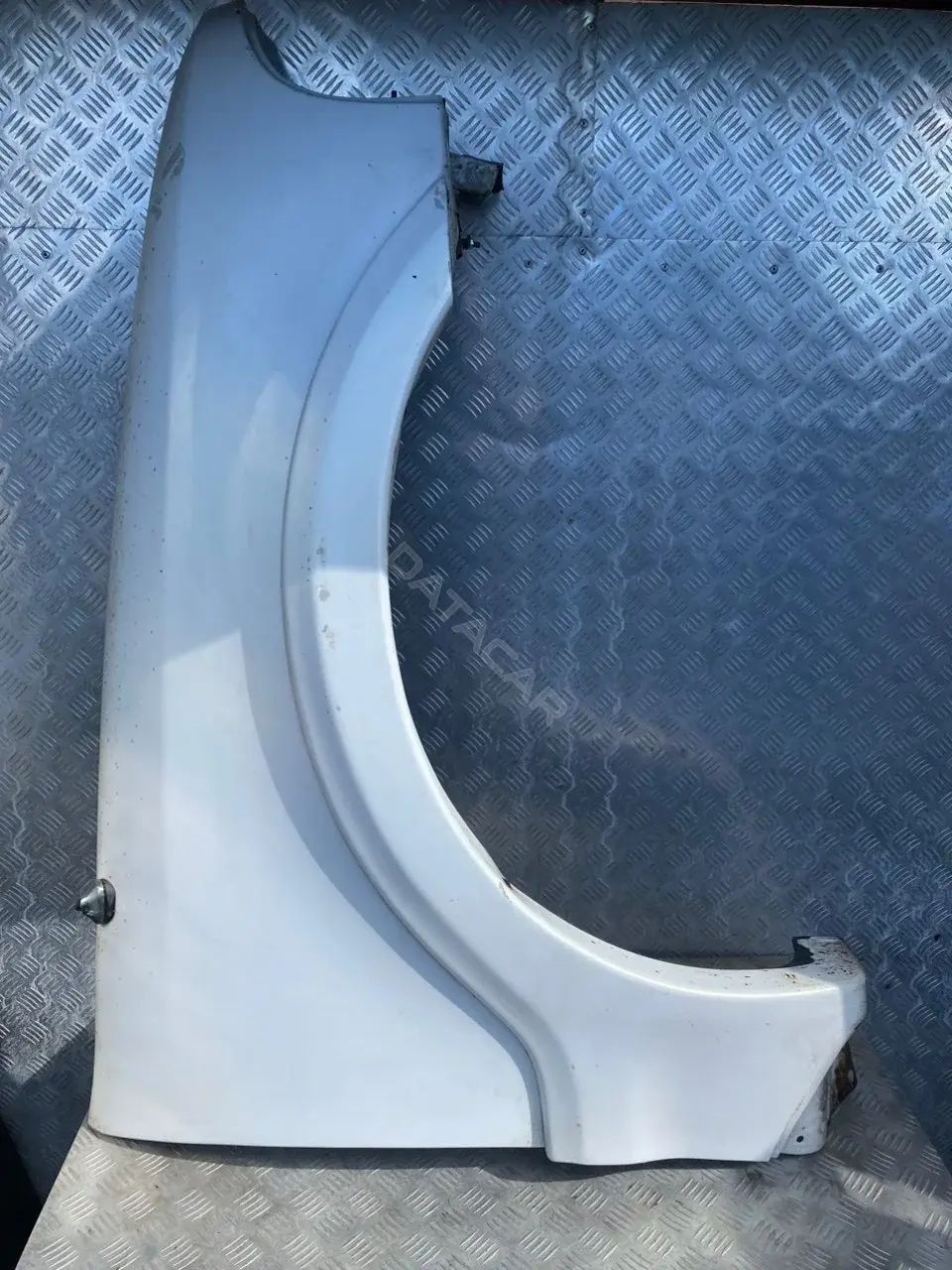 Крыло переднее F85Z16005AA