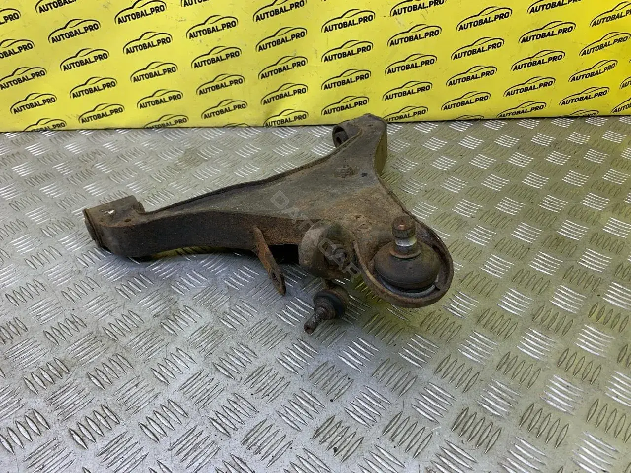 Рычаги 54500EB300