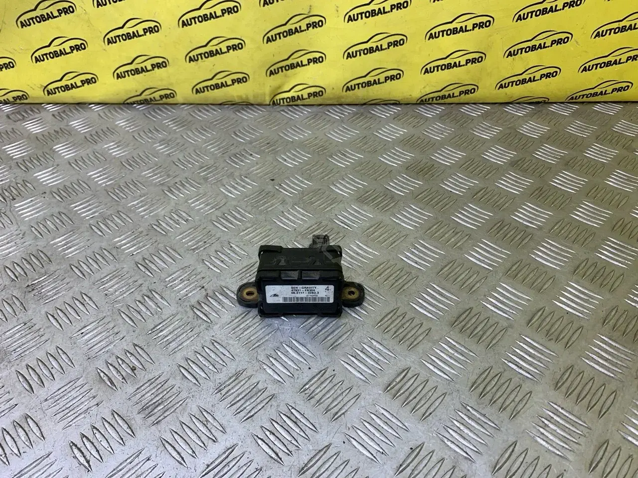 Датчик ускорения 47931EB30A