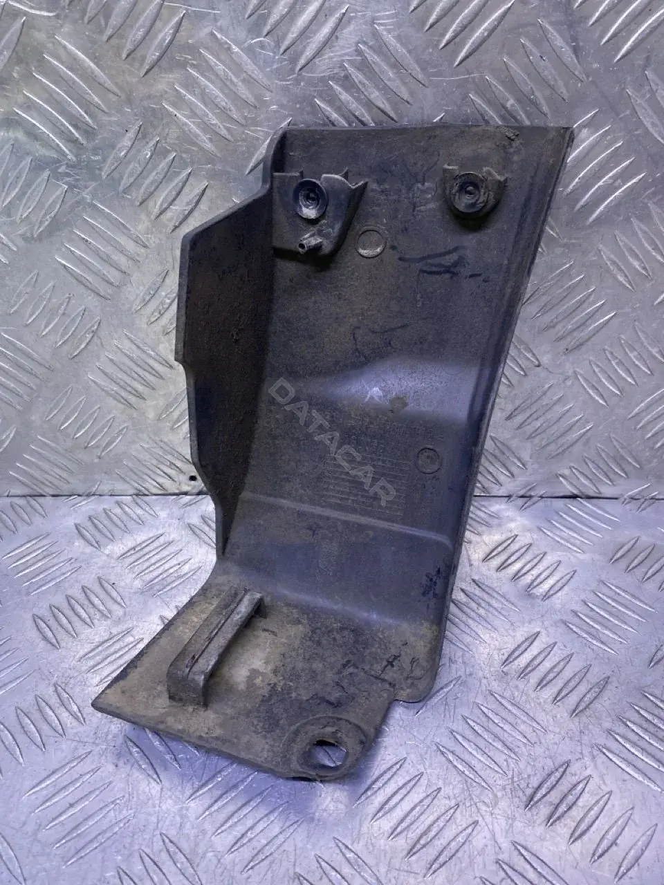 Накладка на порог 8H5216D055AA