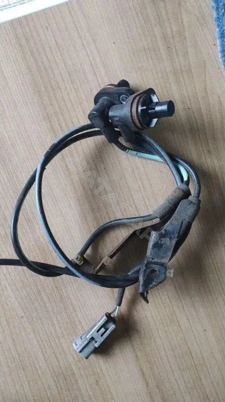 Датчик АБС 79485