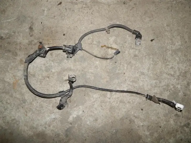 Датчик АБС 895440R030