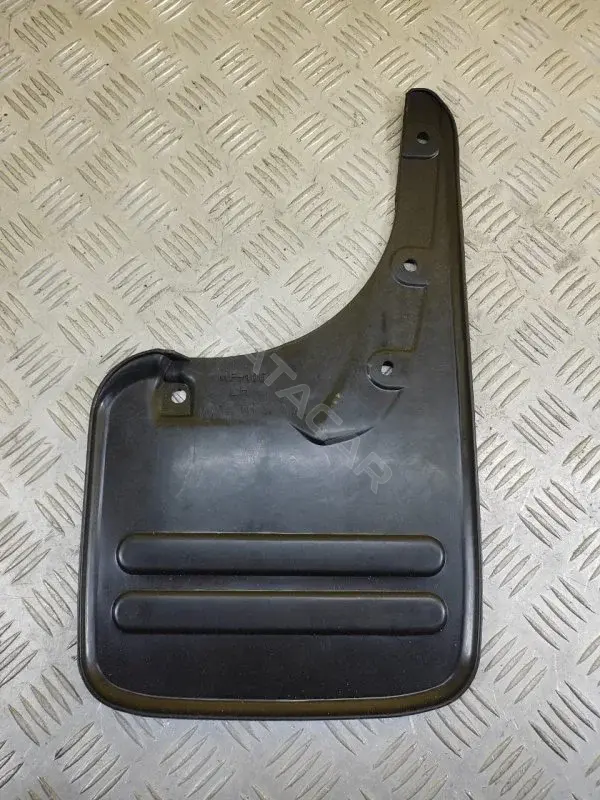 Брызговики 766260K130