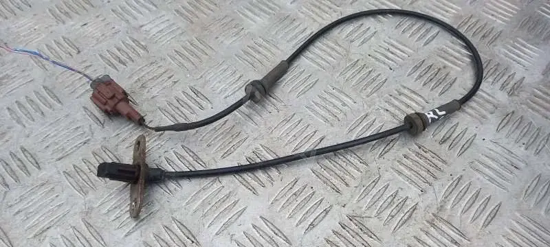 Датчик АБС 153975