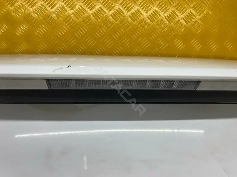 Фонарь стоп сигнала 8157060110