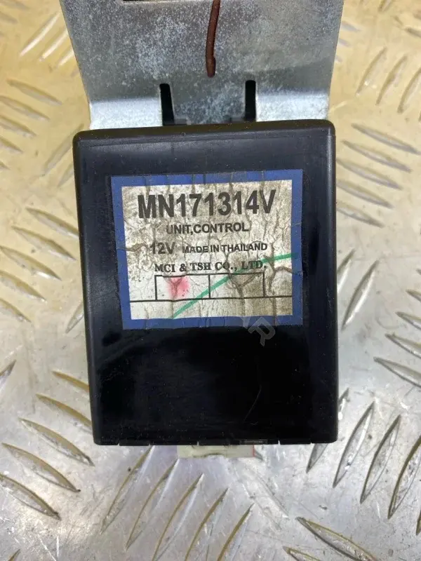 Блок управления раздаточной коробки MN171314V