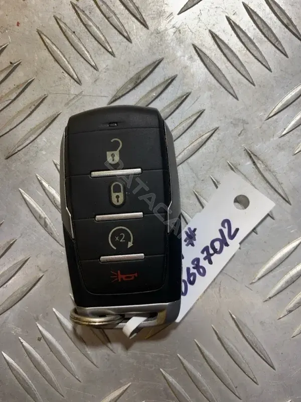 Ключ зажигания 60687012
