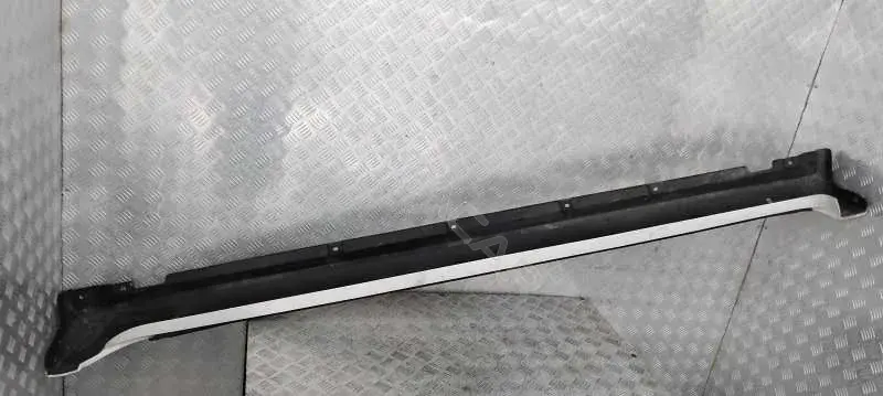 Накладка на порог 75851AC030