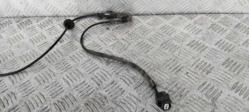 Датчик АБС 8951633020