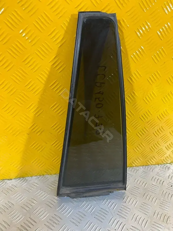 Стекло двери 6812360340
