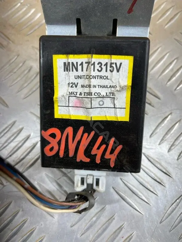 Блок управления раздаточной коробки MN171315V