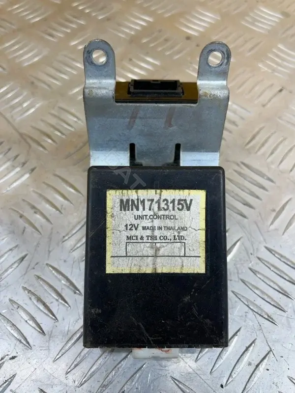 Блок управления раздаточной коробки MN171315V