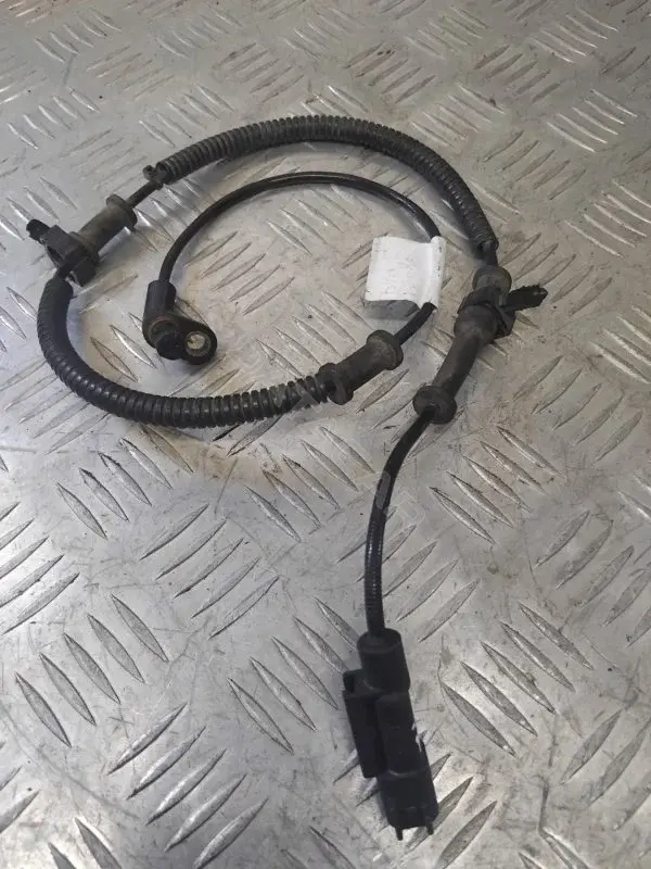 Датчик АБС 68267297AA
