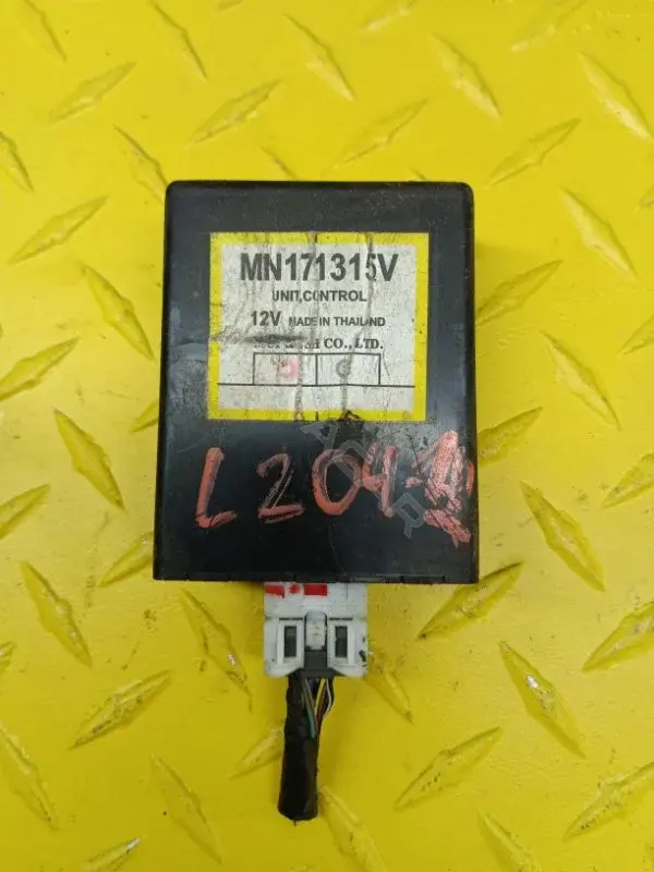 Блок управления раздаточной коробки MN171315V