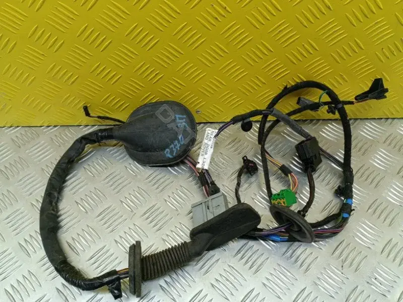 Проводка двери 5H3214632AA