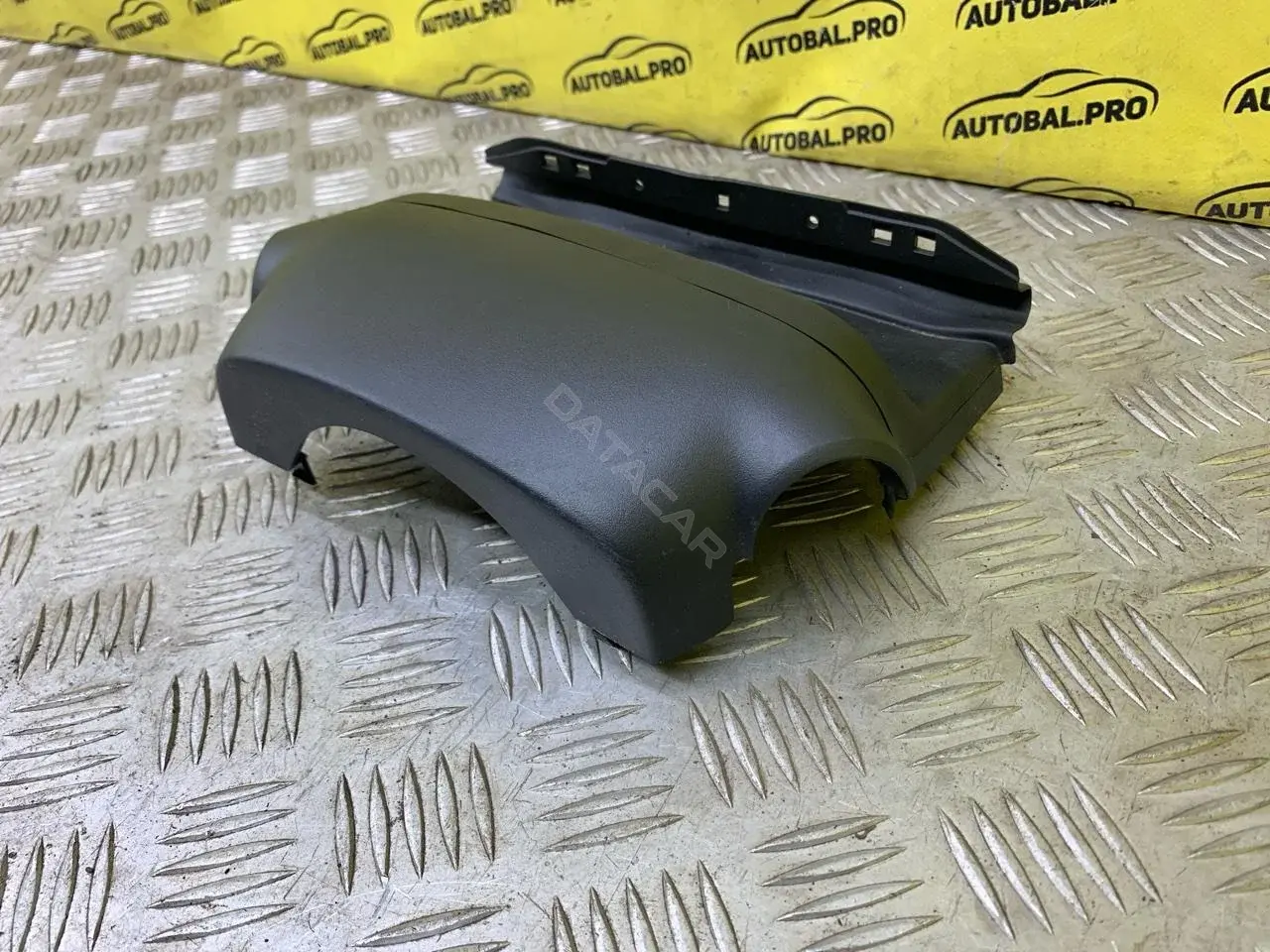 Пластик подрулевой AB393530AB