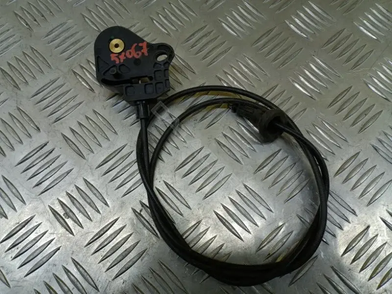 Трос капота LR013889