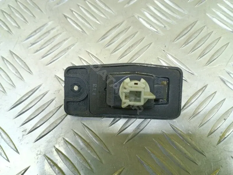 Фонарь подсветки номерного знака 26510AR00A