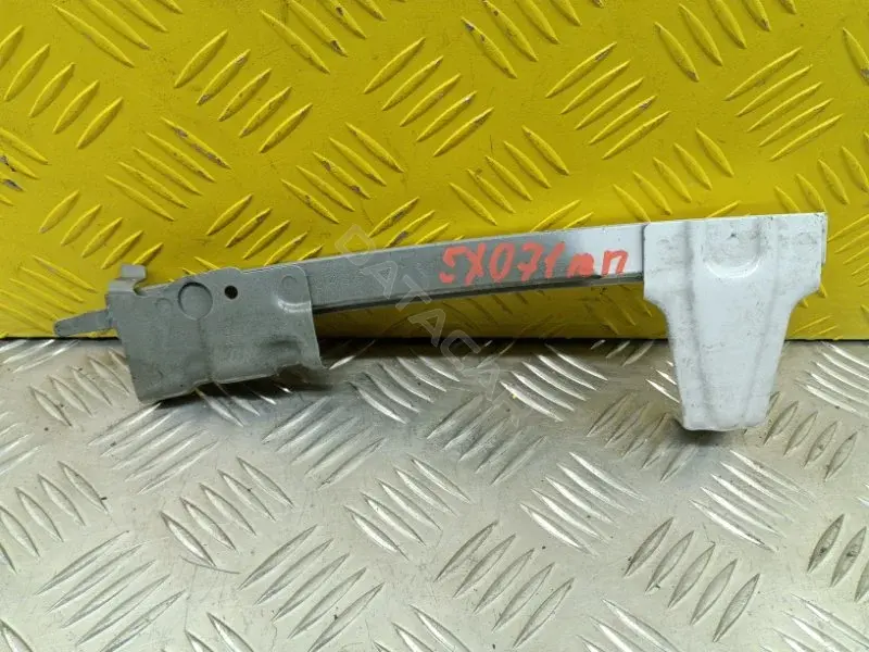 Направляющая стекла 6740342060