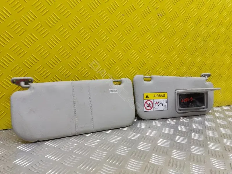 Козырек солнцезащитный 7620B779HA