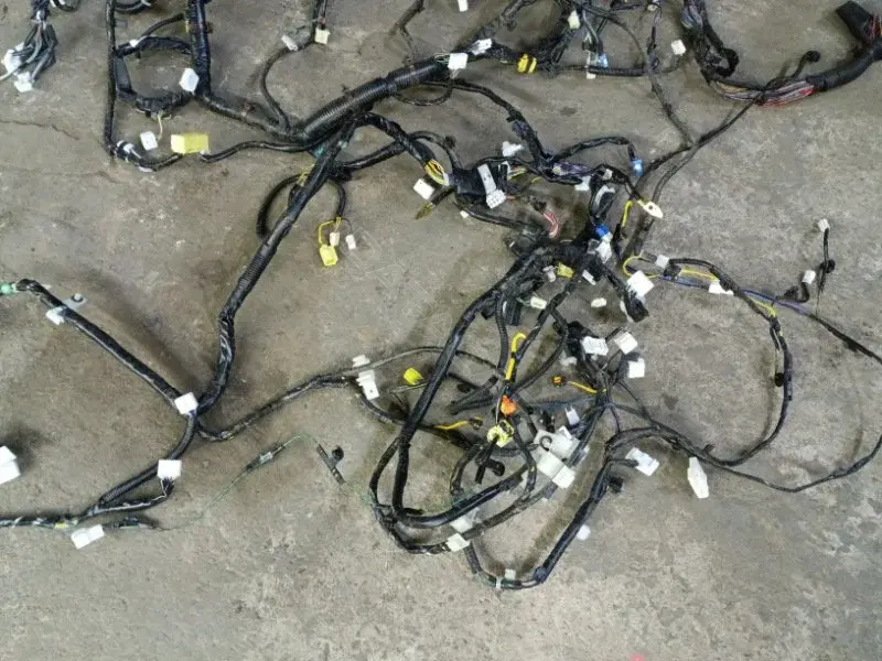 Проводка салона 8510K437