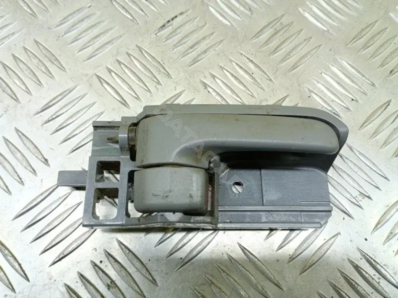 Ручка двери 692050D070