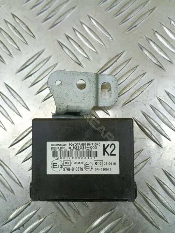 Иммобилайзер 8978071040