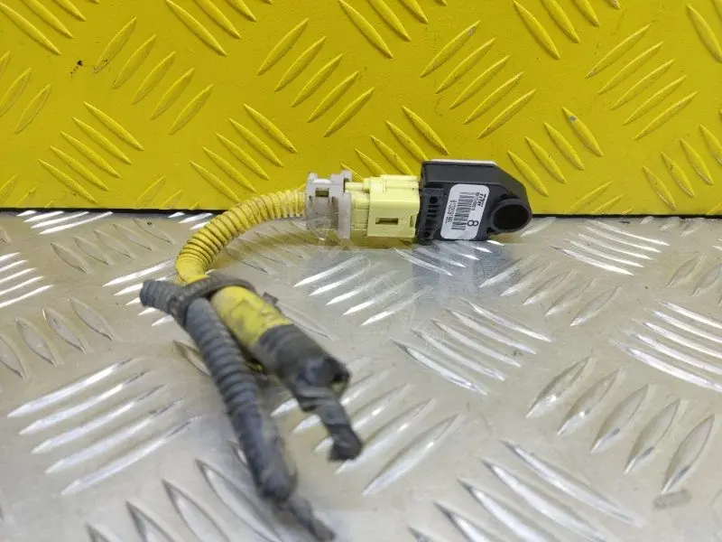 Датчик удара 891730K010