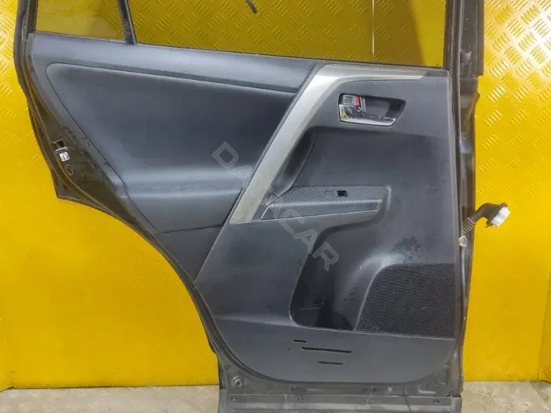Обшивка двери 6764042550
