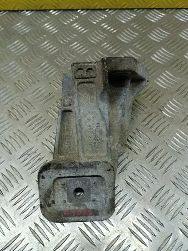 Кронштейн двигателя AH226061BA