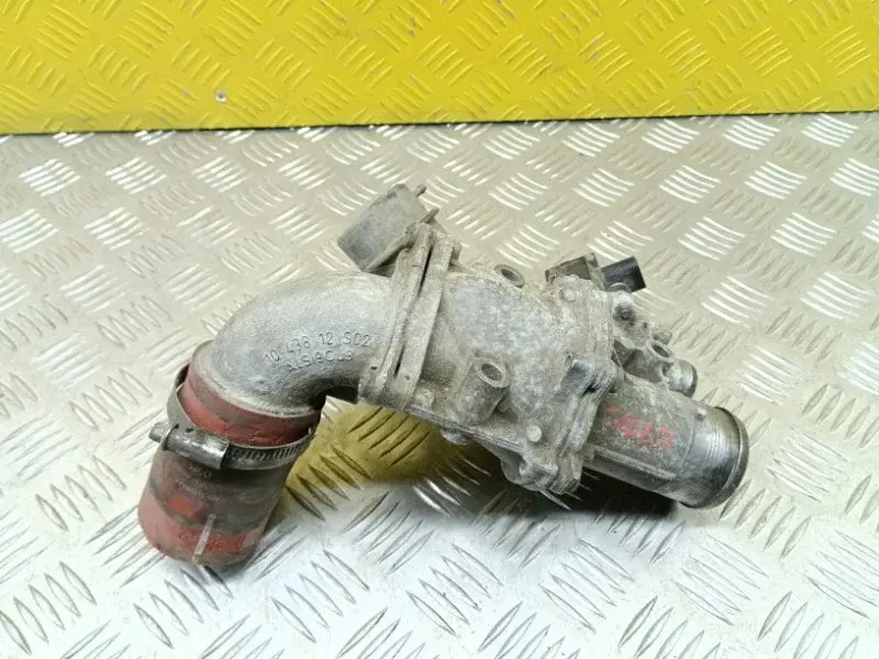Клапан ЕГР 1043812S02