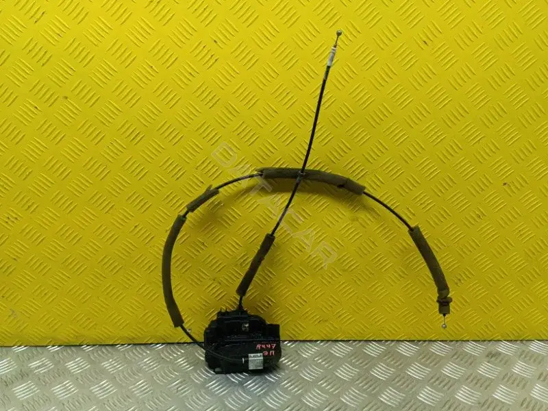 Замок двери 825001BP0A