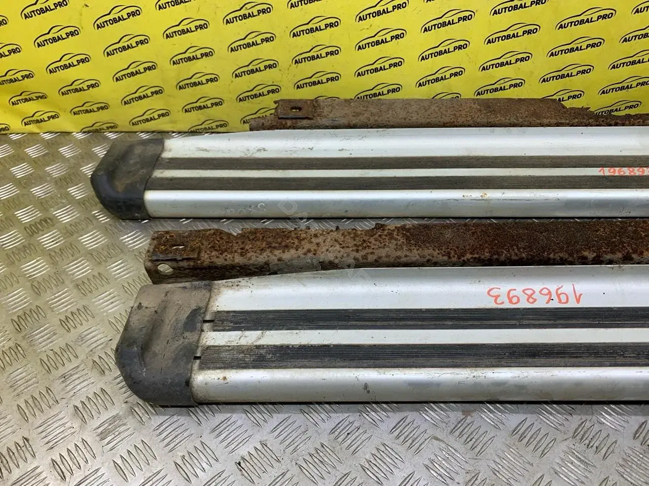 Подножка PZ415X090CZB