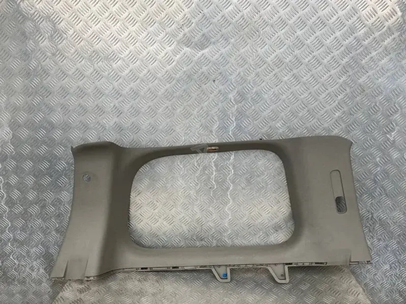 Обшивка багажника 84941EB300