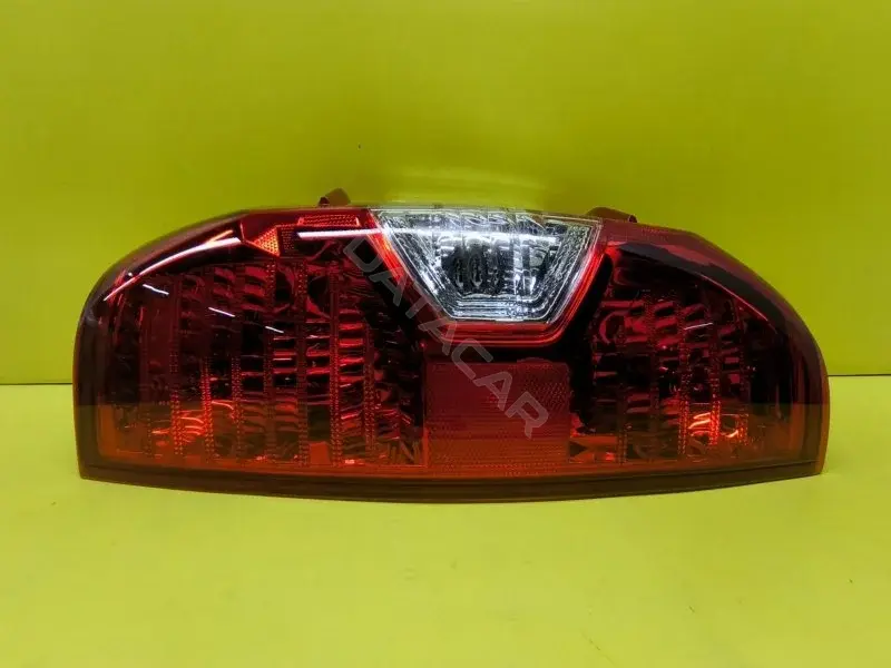 Задние фонари 815600C101