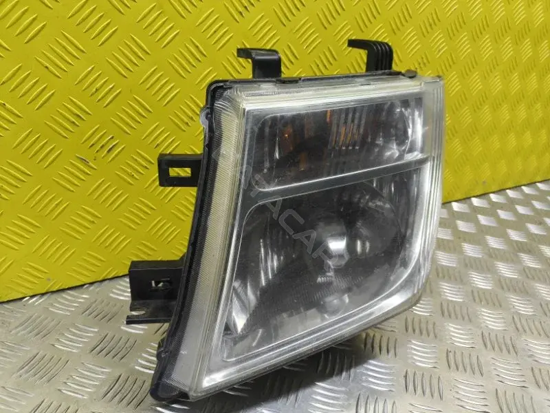 Фары 26060EB300