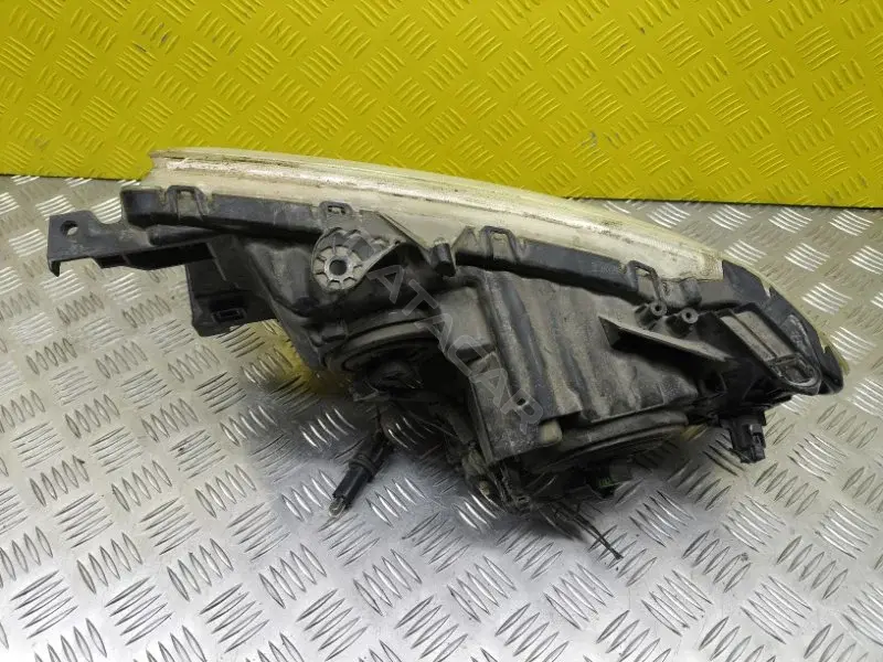 Фары OEM0031FR